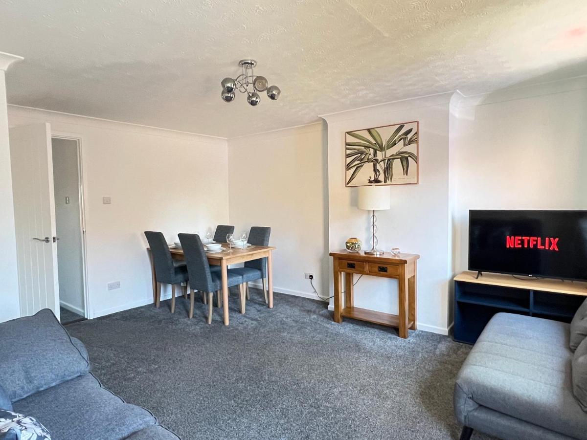 Modern 2 Bed Townhouse Just Outside City Walls With Free Private Parking York Exteriör bild